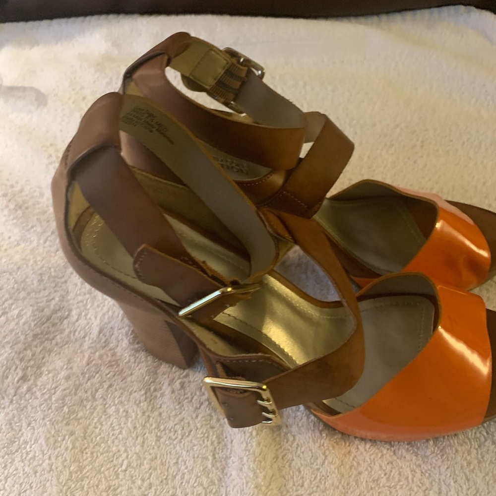 Kenneth Cole Sandals - Picture 4 of 8